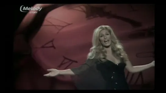 Dalida ♫ J'attendrai (TopPop, 1976) [Dutch TV]