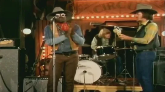 Taj Mahal - Ain't That a Lot of Love (Live at The Rolling Stones Rock and Roll Circus on 11 December 1968)