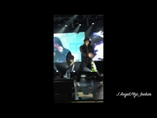 B.A.P Live On Earth NY - Coma (JongUp Focused)