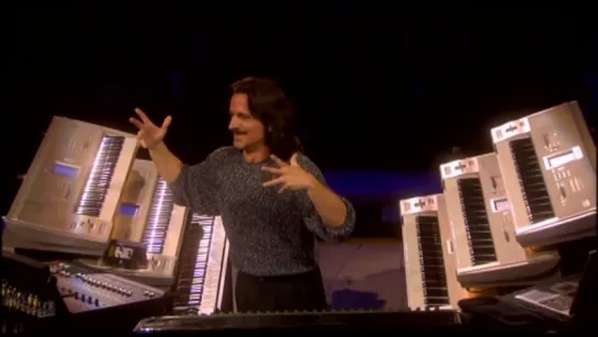 Yanni ♫ The Storm ♪ Live (The Concert Event! - 10. The Storm (2006 HD)