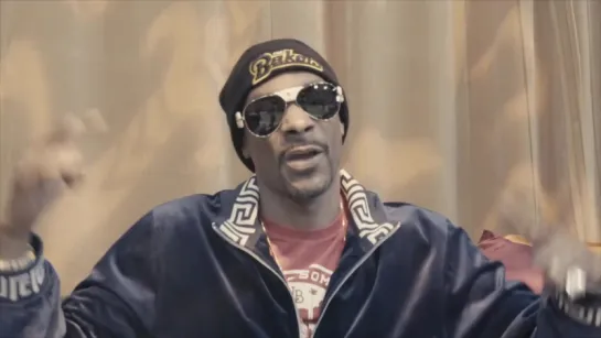 Snoop Dogg — U Name It (Holiday Anthem) (Feat. Shirley Caesar & DJ Battlecat)