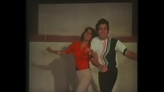 Neetu Singh & Rishi Kapoor _ Jhoota Kahin Ka 1979 Songs