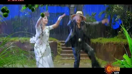 Shriya Saran rain dance - Sivaji the Boss tribute Sridevi