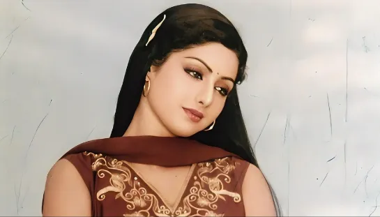 Suraj Mukhi Song _ Kalakaar _ Kunal Goswami , Sridevi