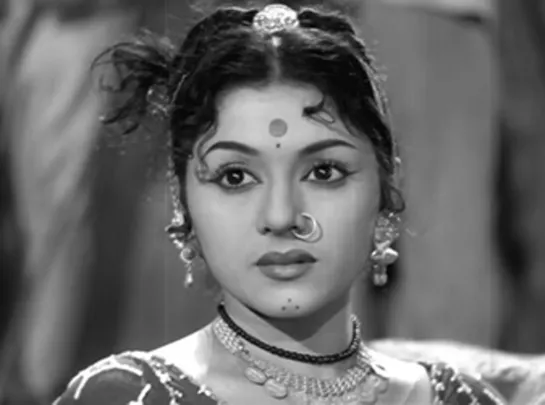 Kya Hua Yeh Mujhe Kya Hua - Jis Desh Mein Ganga Behti Hai Song - Padmini, Raj Kapoor