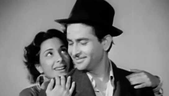 Mujhe Kisi Se Pyar Ho Gaya - Nargis - Raj Kapoor - Barsaat - Songs