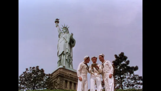 New York, New York   Gene Kelly  Frank Sinatra  Jules Munshin  (On the Town  1949)