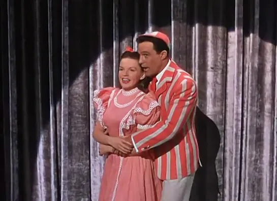 Gene Kelly  Judy Garland  (Summer Stock  1950)