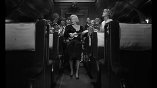 Runnin' Wild  Marilyn Monroe  (Some Like It Hot  1959)