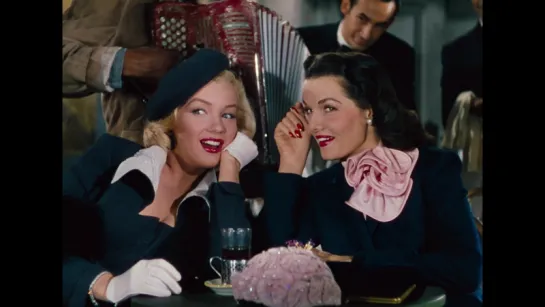 When Love Goes Wrong  Marilyn Monroe  Jane Russell  (Gentlemen Prefer Blondes  1953)