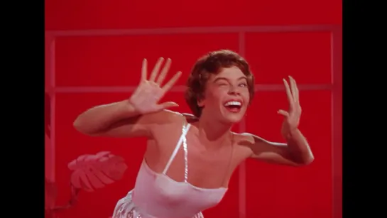 Embraceable You  Leslie Caron  (An American in Paris  1951)