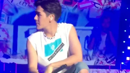 FANCAM | 151025 | Hoya @ «IE» in Bangkok • D2