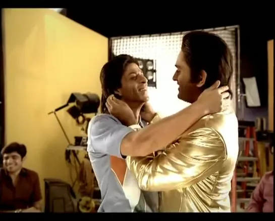 Videocon Shahrukh Dhoni Brothers Commercial