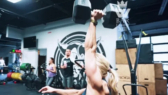 CROSSFIT Women are Awesome - STRONG  BEAUTIFUL (Brooke Ence)