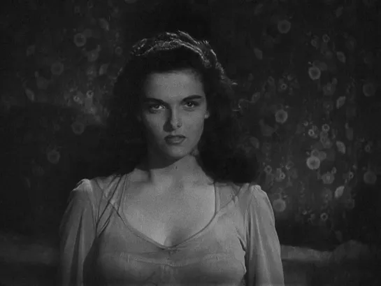 Jane Russell (The Outlaw, 1943)