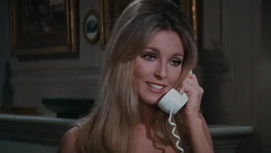 Sharon Tate beauty (Valley of the Dolls, 1967)