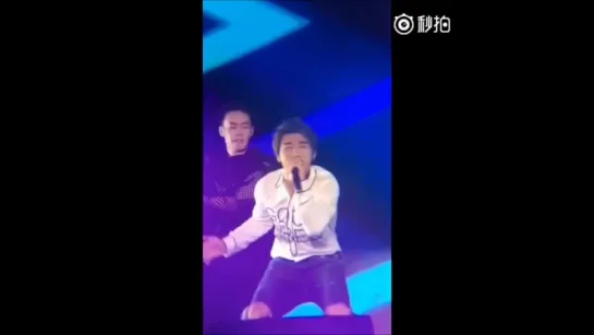 Daesung - Look At Me Gwi Soon (FM in Tianjin on 05.06.2016)