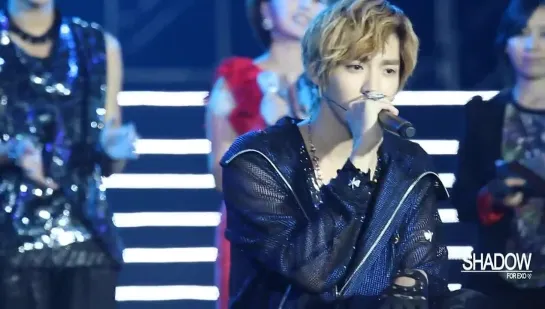 [EXO] | [FANCAM] 121029 Kris singing "At least I have you" @ Yangtze River Music Festival