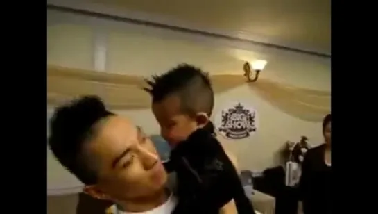 [Big Bang] | BIG BANG TaeYang with Ha Rang @ BIG SHOW 2010!