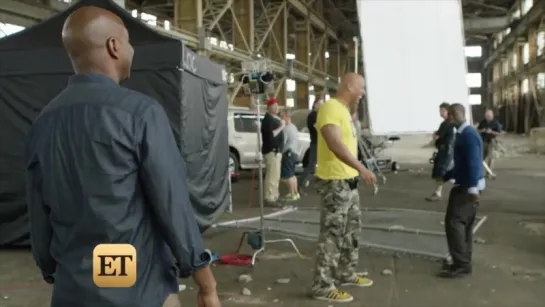 Kevin Hart  The Rock Go Head-to-Head With Their Workouts on Central Intelligence Set