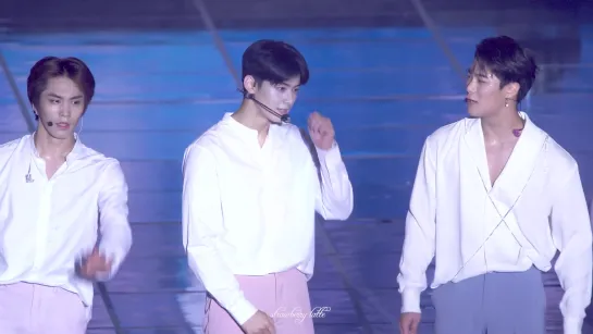 [15.08.2019] ASTRO (Eunwoo Focus) - Ending Ment @ K-WORLD Festa