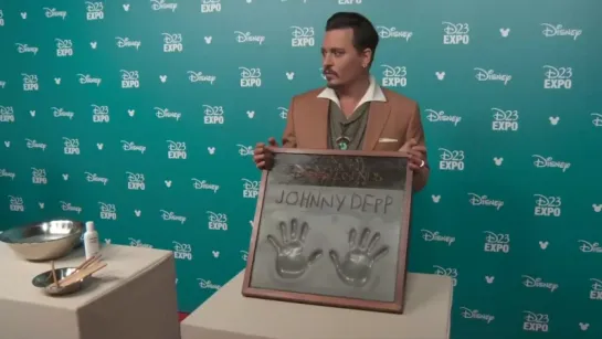 Johnny Depp makes his Disney Legend plaque