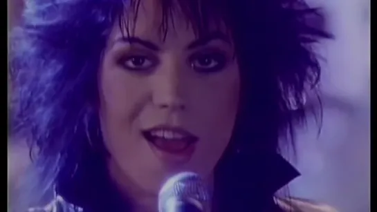 Joan Jett & The Blackhearts - I Hate Myself For Loving You | 1988 год | клип [Official Video] HD (Rock) (and ft. feat. vs x)