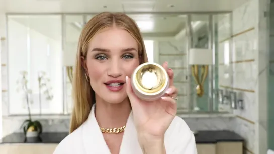 Get Ready with Hourglass_ Rosie Huntington-Whiteley _ Hourglass Cosmetics