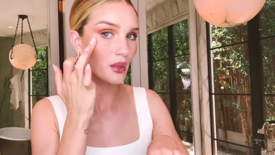 Glowing summer makeup tutorial with Rosie Huntington-Whiteley