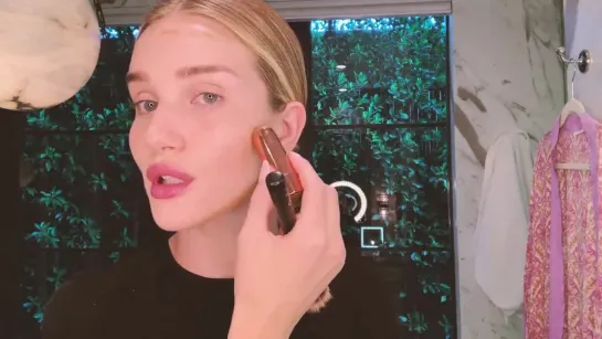 Rosie Huntington-Whiteleys five-minute makeup look