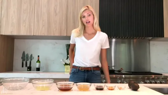 What I Eat in a Day_ Lunch Edition _ Devon Windsor _ Healthy Honey Lemon Chicken