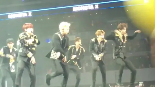 [VK][170318] MONSTA X Fancam - 'Hero' @ KCON 2017 Mexico