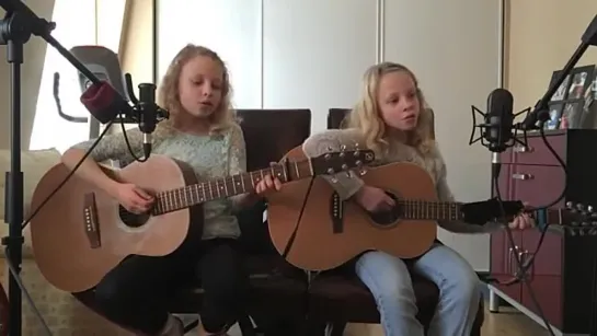 Abby and Sarah - I'm Yours (Jason Mraz)