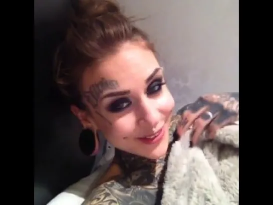 (2) Monami Frost