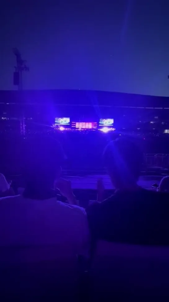 [VK][230618] I.M sighting @ Bruno Mars concert