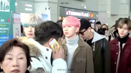 [VK][161217] MONSTA X Fancam @ Airport Incheon