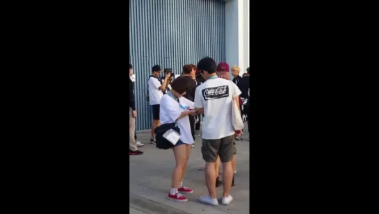 [VK][150731] MONSTA X Fancam @ Arriving at Klub KCON