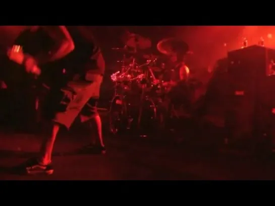 Suicide Silence   No pity for a coward Live at Fort Wayne's Pierres   Rockenweb tk  HD