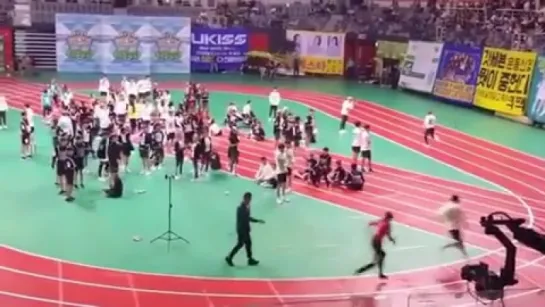 방탄소년단 ISAC