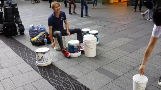 Half Time Groove - Gordo Bucket Drumming