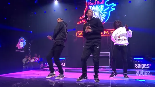 Les Twins performing live | Red Bull Dance Your Style World Final Paris 2019