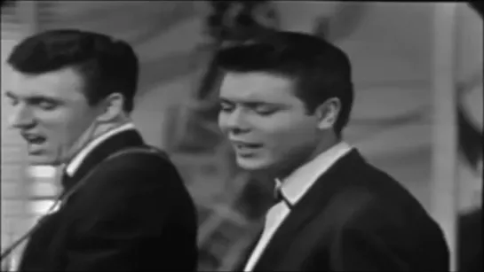 Cliff Richard  The Shadows -Do You Wanna Dance (1963 TV Show).