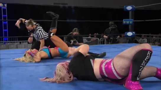 Kenzie Paige vs Taryn Terrell