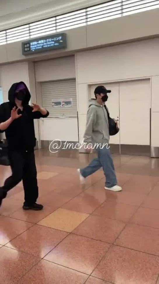 [VK][220614] MONSTA X fancam @ Airport Haneda