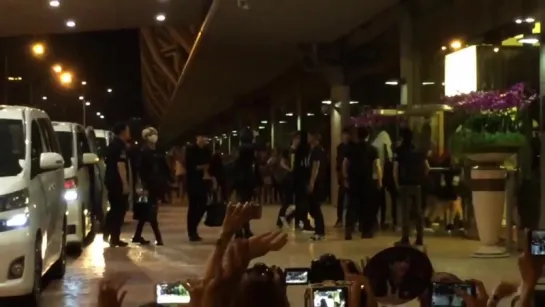 FANCAM | 151025 | Bangkok Airport - Infinite