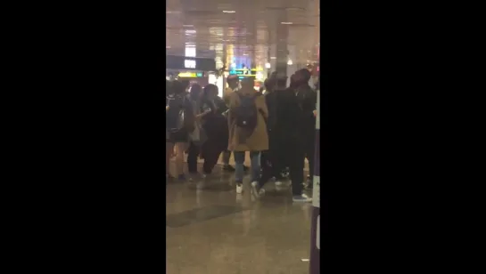 [FC|VK][07.12.2015] Monsta X Changi Airport