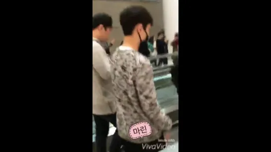 [FANCAM] 160305 EXO LAY @ Incheon Airport ) Dalian (1)