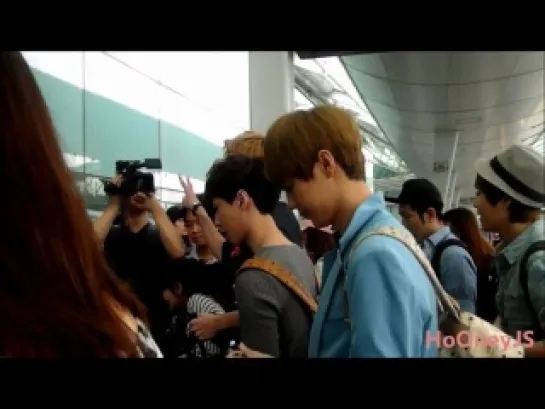 [FANCAM] 120726 EXO M at Incheon Airport go to Thailand