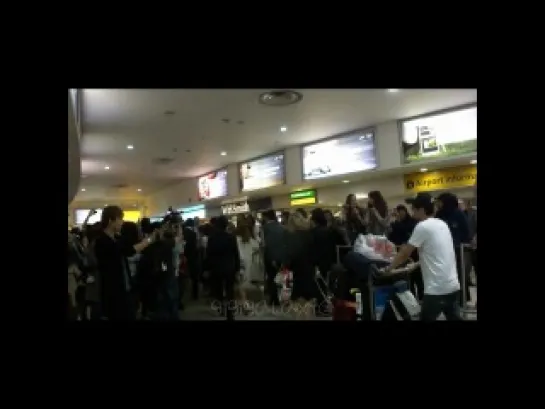 [FANCAM] 120621 4MINUTE & EXO-K @ London Heathrow Airport