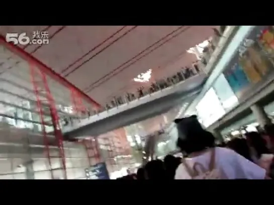 [FANCAM] 120527 EXO-M Arrival in Beijing Airport (full version)